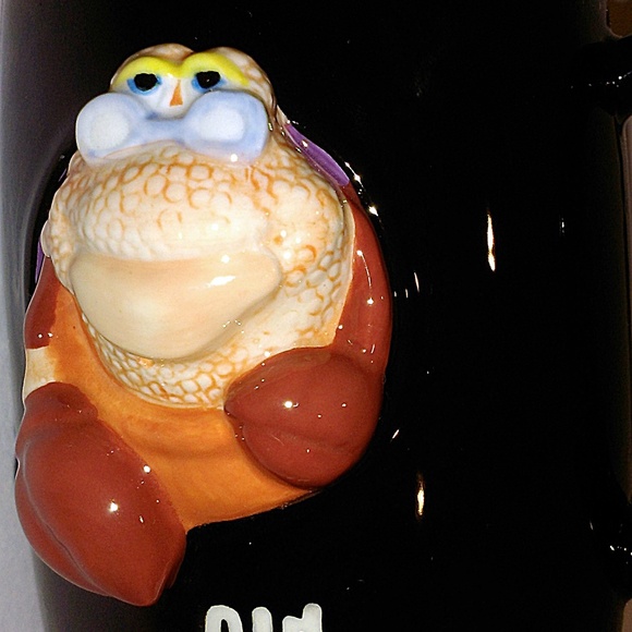 Russ Berrie Old Crab 3D Figural Mugs, Set of 2 - Picture 4 of 5
